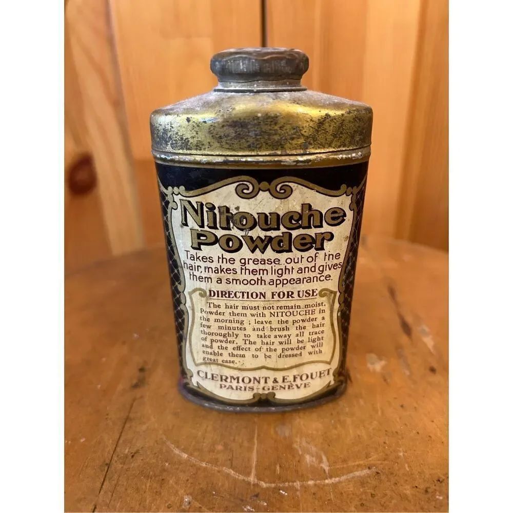 vintage Nitouche Powder, a dry shampoo product from Clermont & E. Fouet, Paris &